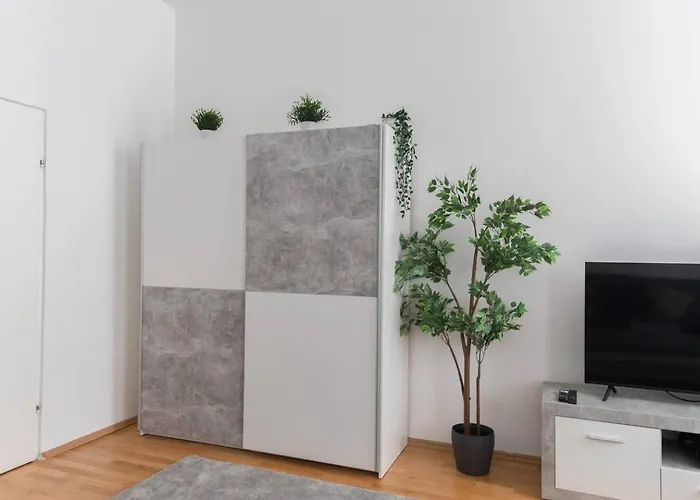 Long Term Stay, 2 Min To U1 Keplerplatz *